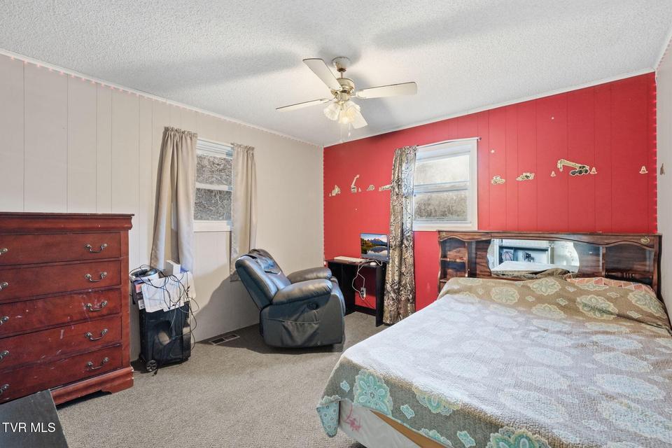 Photo #39: 431 Strong Hollow Lane