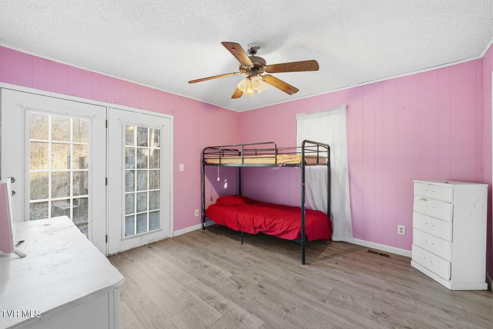 Photo #40: 431 Strong Hollow Lane