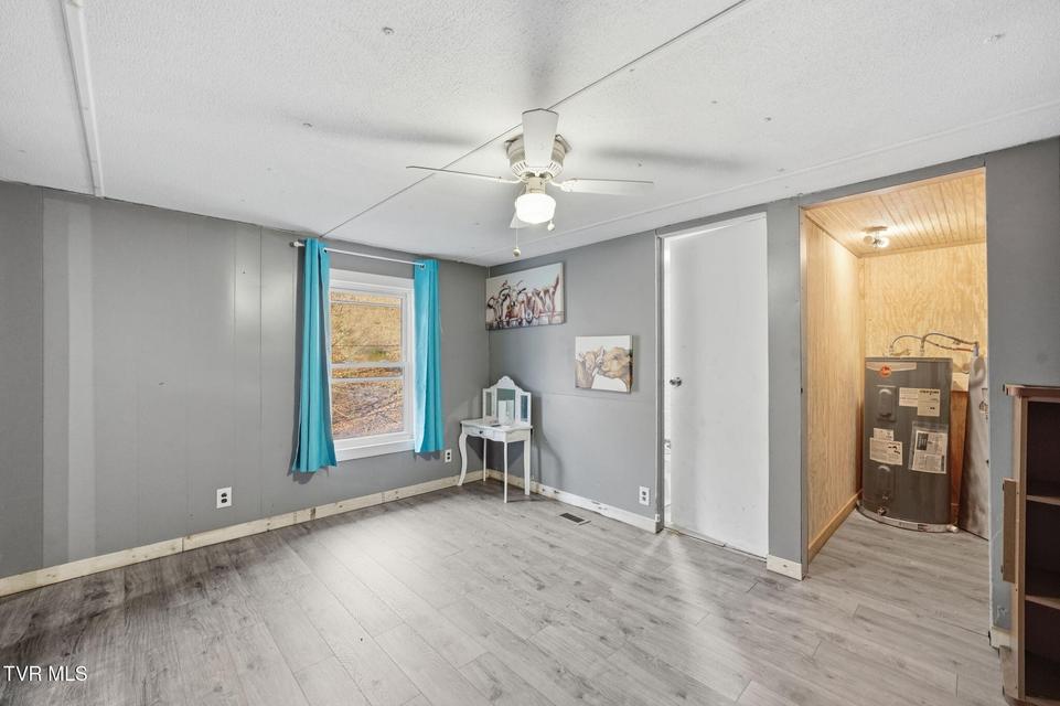 Photo #43: 431 Strong Hollow Lane