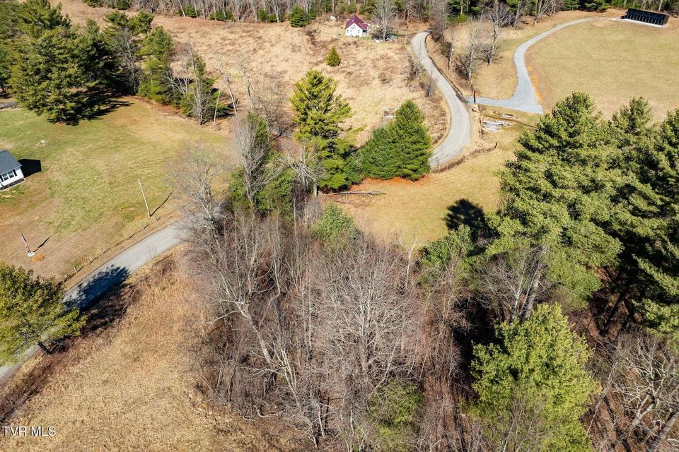 Photo #16: 828 Red Brush Road