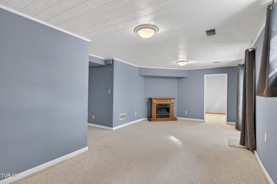Photo #31: 226 High Oak Drive