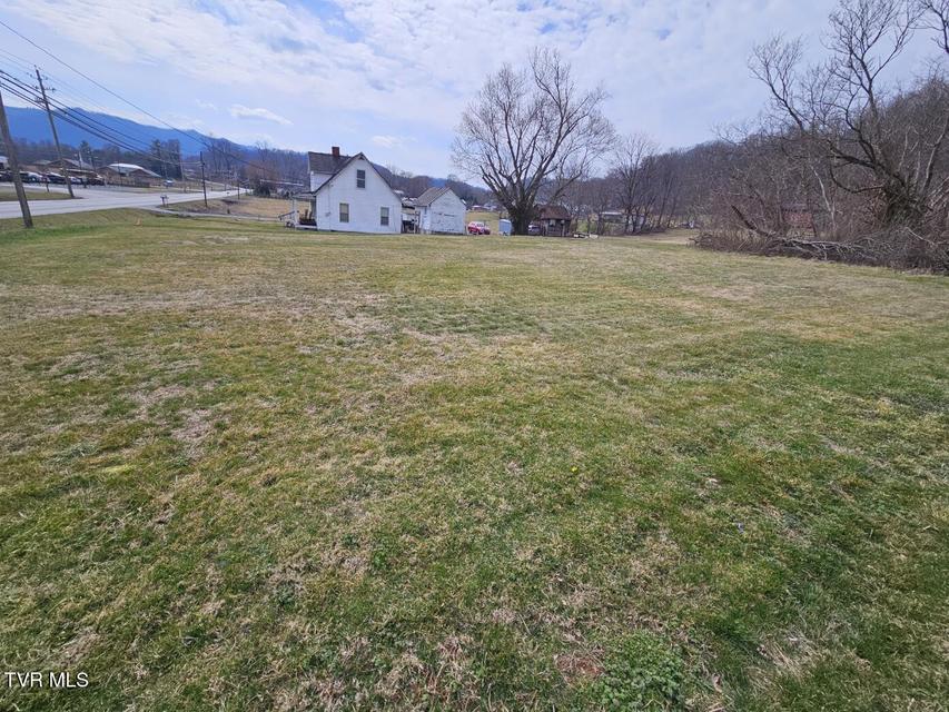 Photo #5: Tbd Stateline Rd 