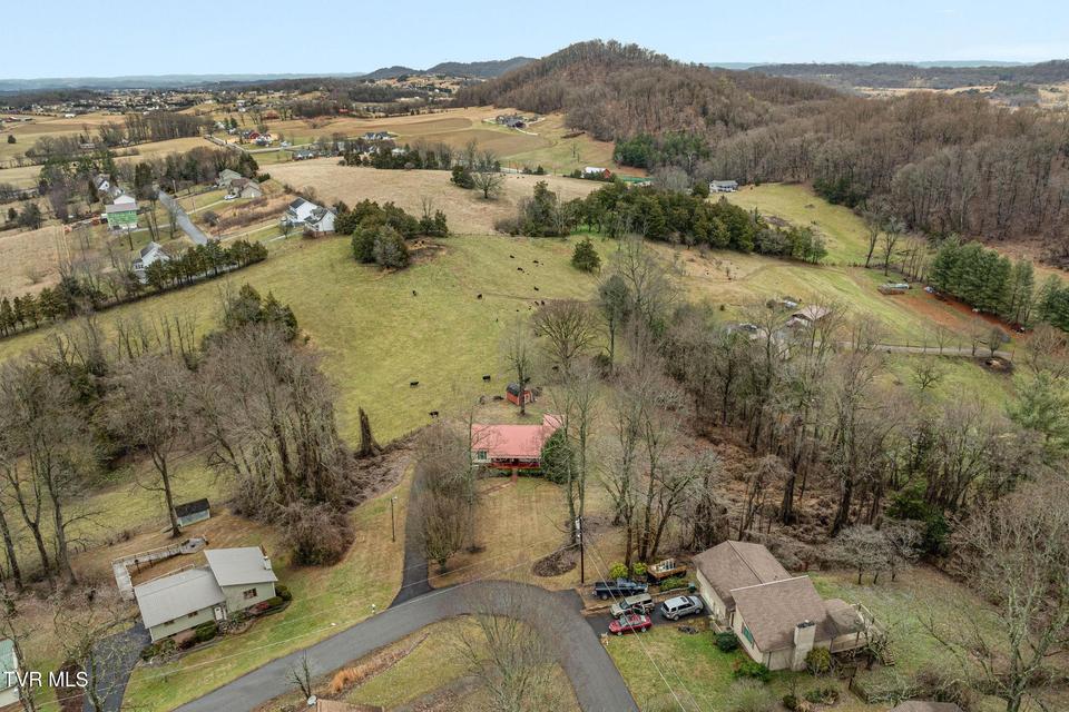 Photo #51: 206 Highland Road