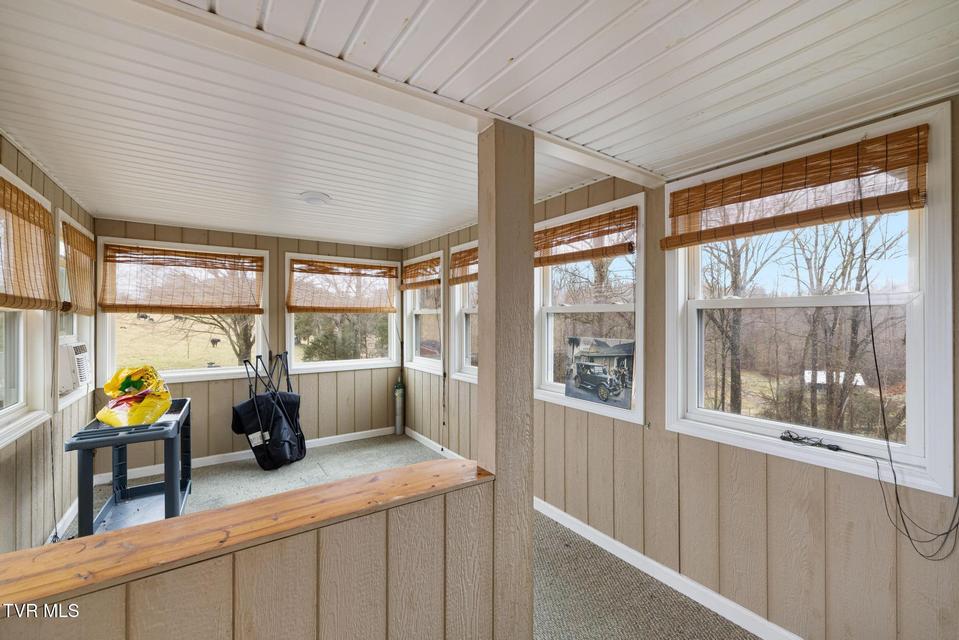 Photo #42: 206 Highland Road