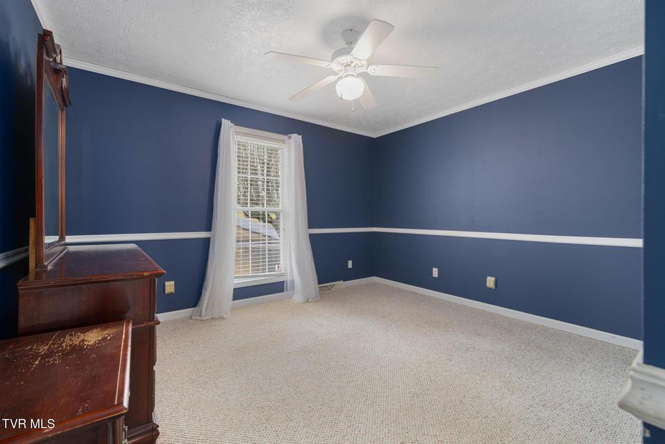 Photo #29: 206 Highland Road