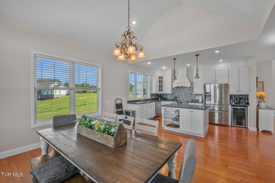 Photo #20: 225 Forest Lane N 