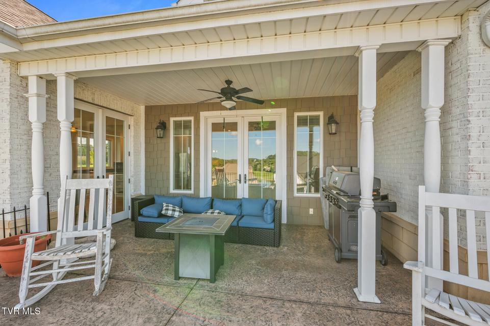 Photo #24: 225 Forest Lane N 