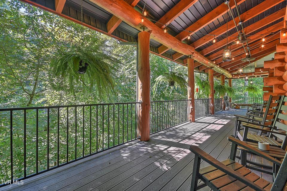 Photo #8: 16765 Bristol Highway