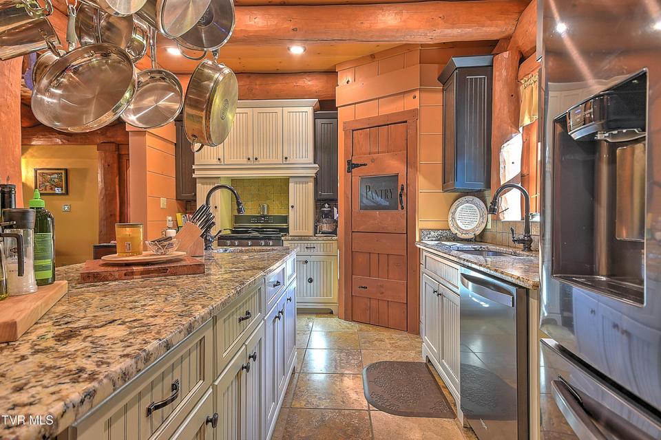 Photo #27: 16765 Bristol Highway