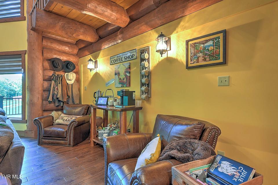 Photo #32: 16765 Bristol Highway