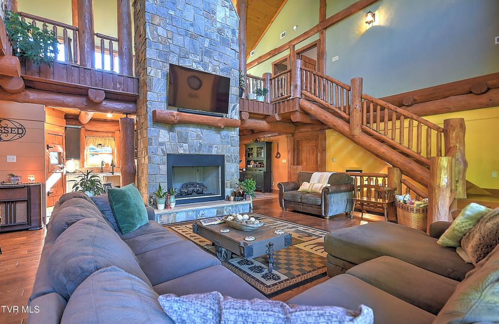 Photo #34: 16765 Bristol Highway