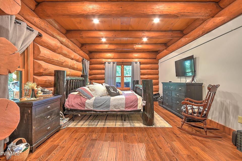 Photo #47: 16765 Bristol Highway