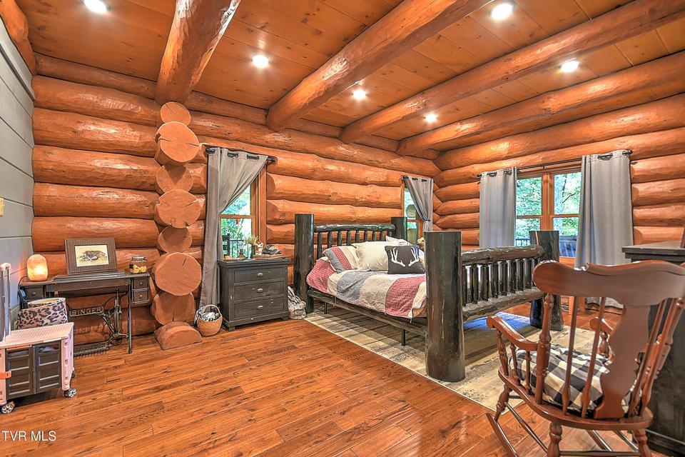 Photo #48: 16765 Bristol Highway