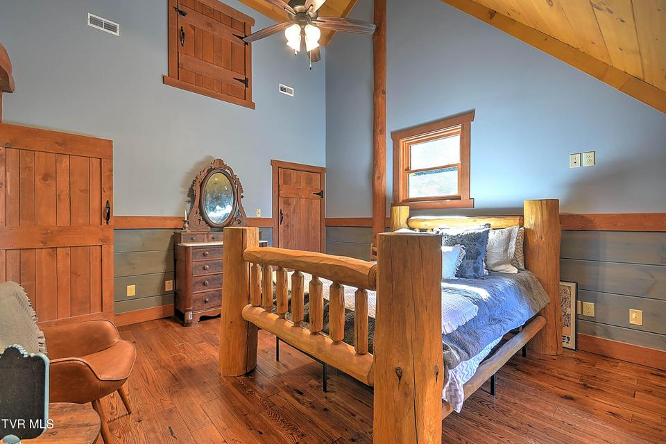 Photo #63: 16765 Bristol Highway