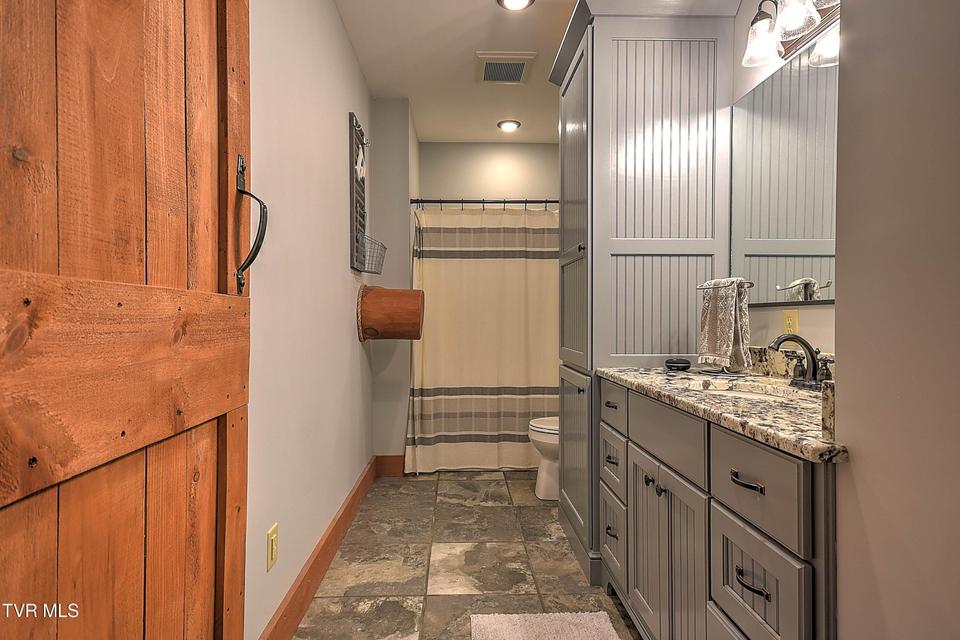 Photo #65: 16765 Bristol Highway