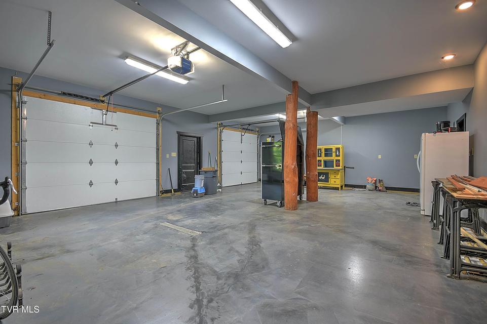 Photo #79: 16765 Bristol Highway