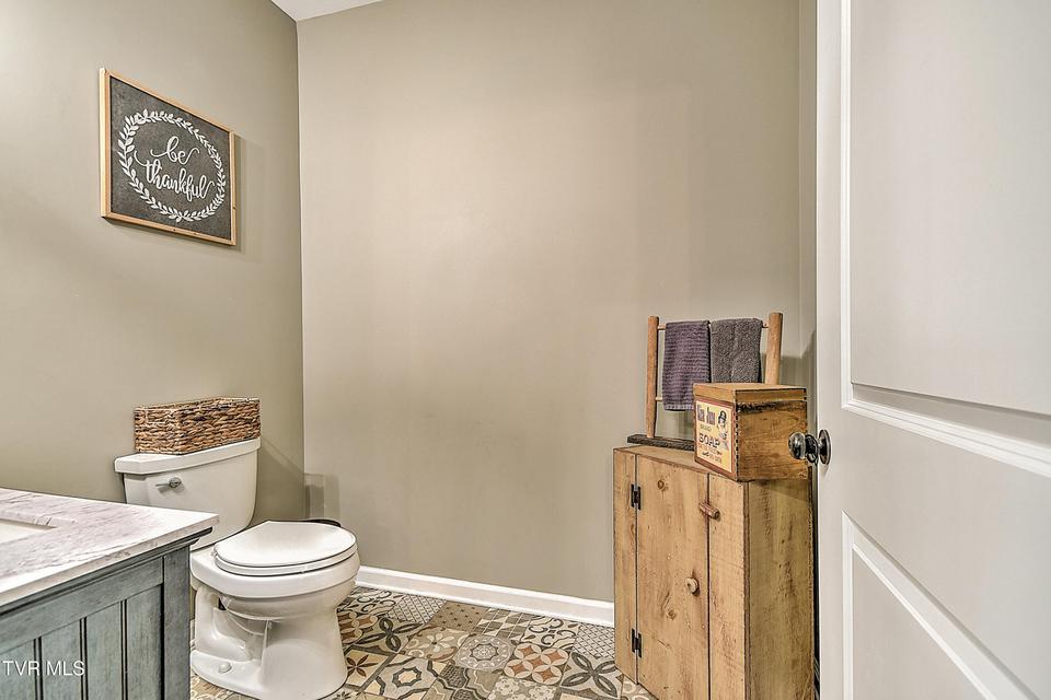 Photo #18: 35 Short Road