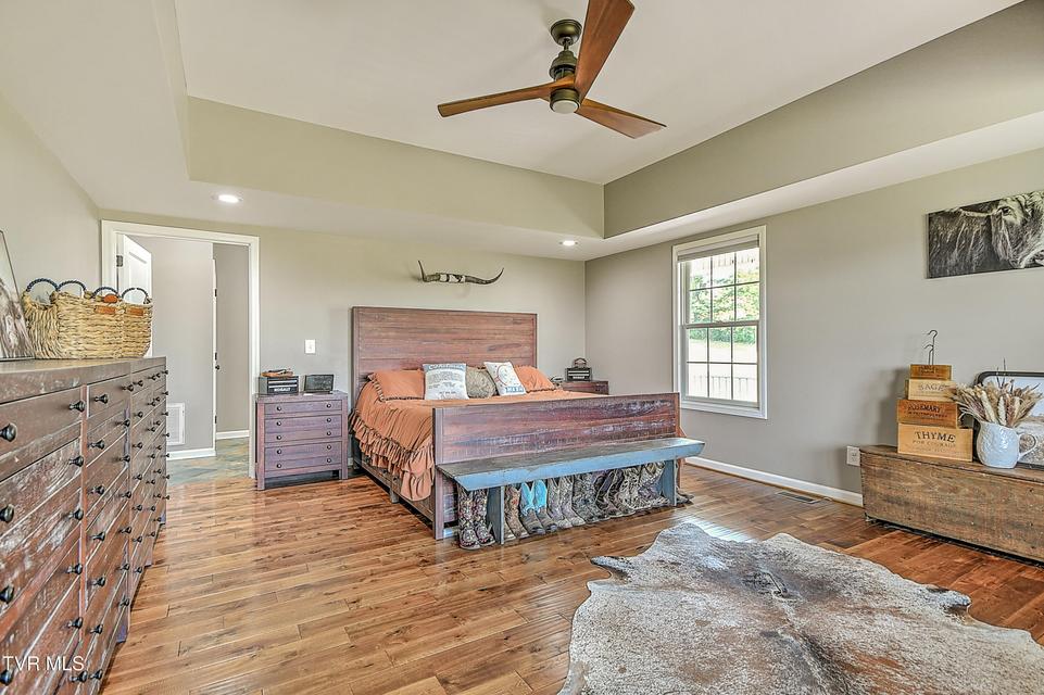 Photo #20: 35 Short Road