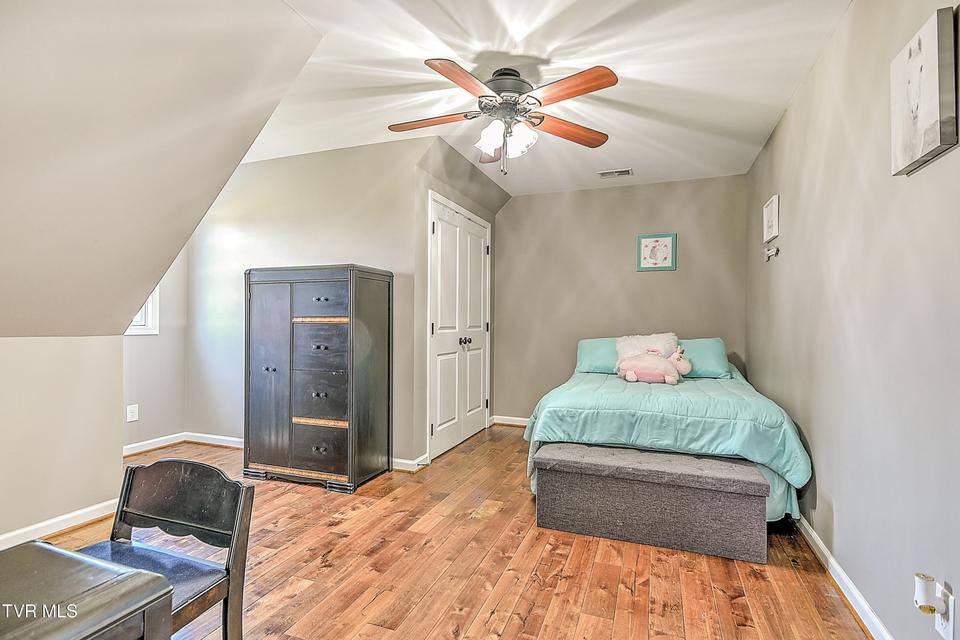 Photo #41: 35 Short Road