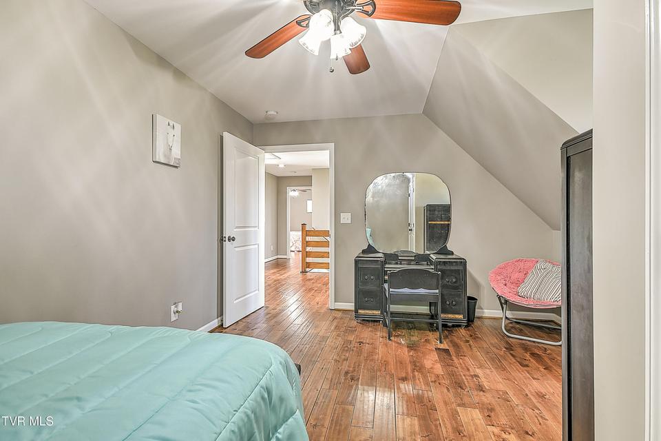 Photo #43: 35 Short Road