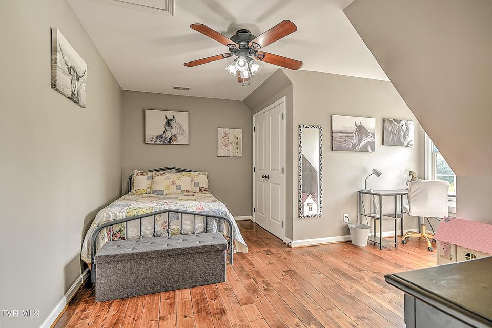 Photo #44: 35 Short Road