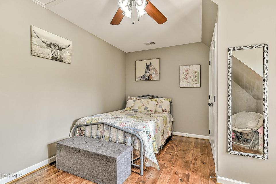 Photo #46: 35 Short Road