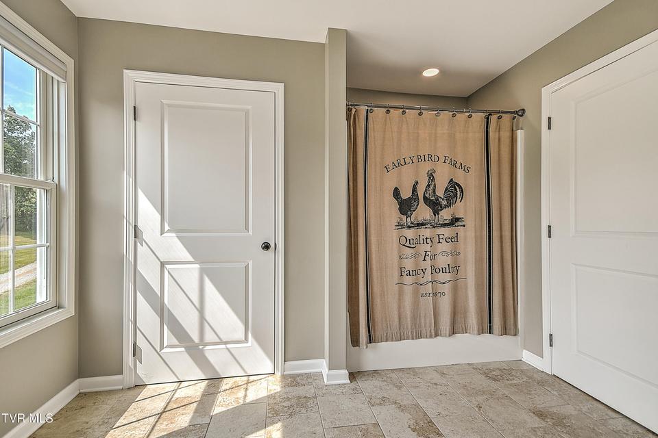 Photo #50: 35 Short Road