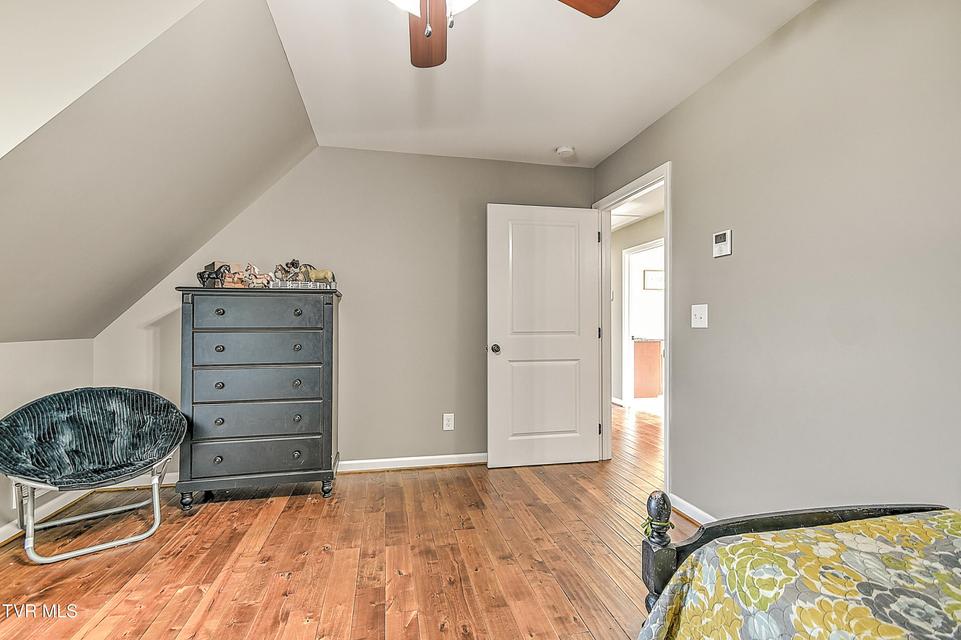 Photo #57: 35 Short Road