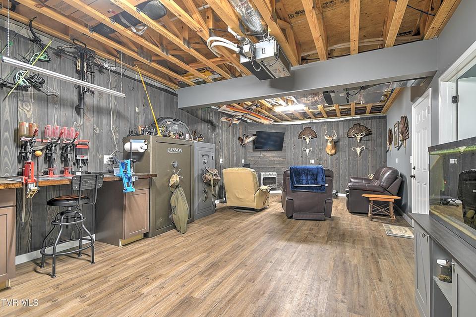 Photo #58: 35 Short Road