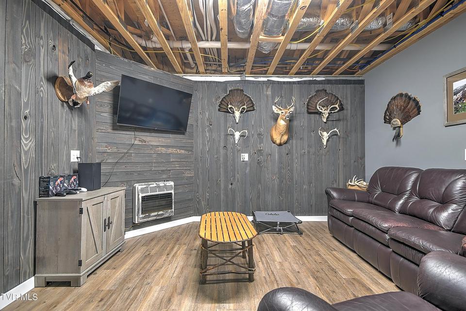 Photo #62: 35 Short Road