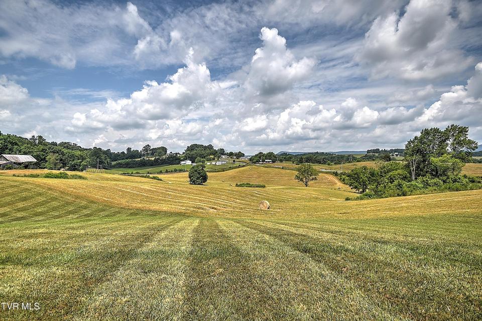 Photo #72: 35 Short Road