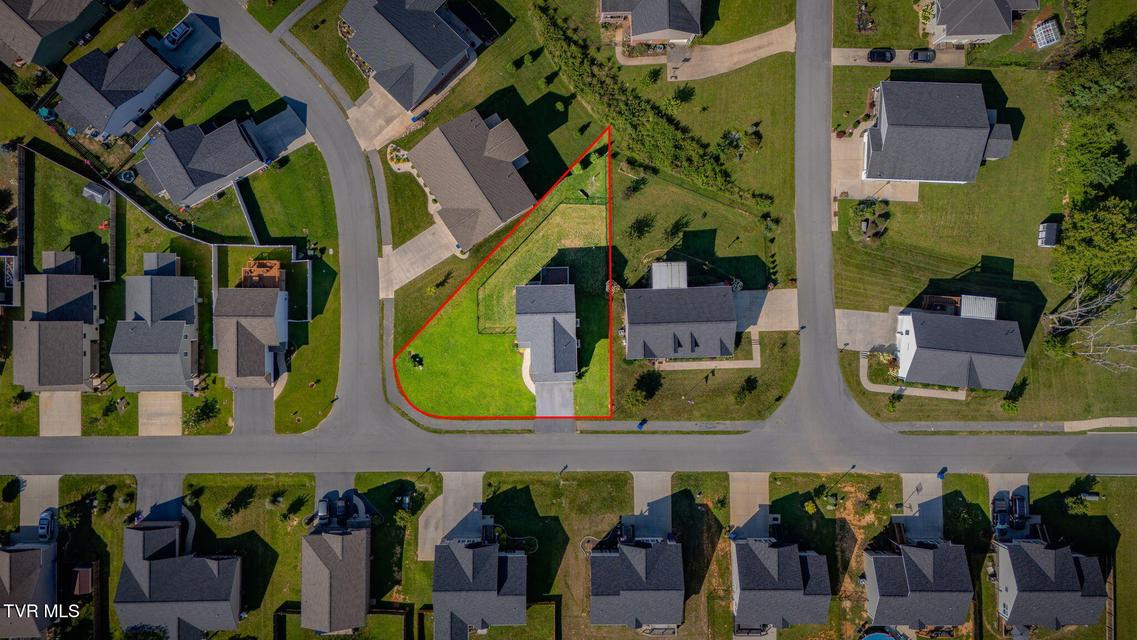 Photo #38: 1329 Lemongrass Drive