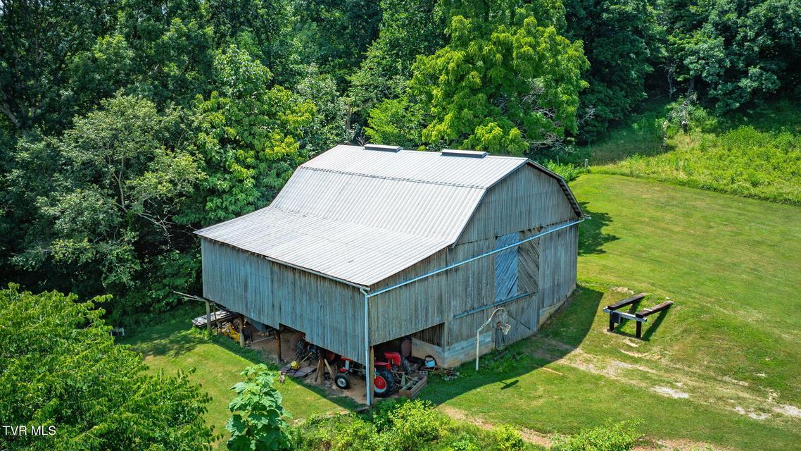 Photo #17: 120 Wheelock Road