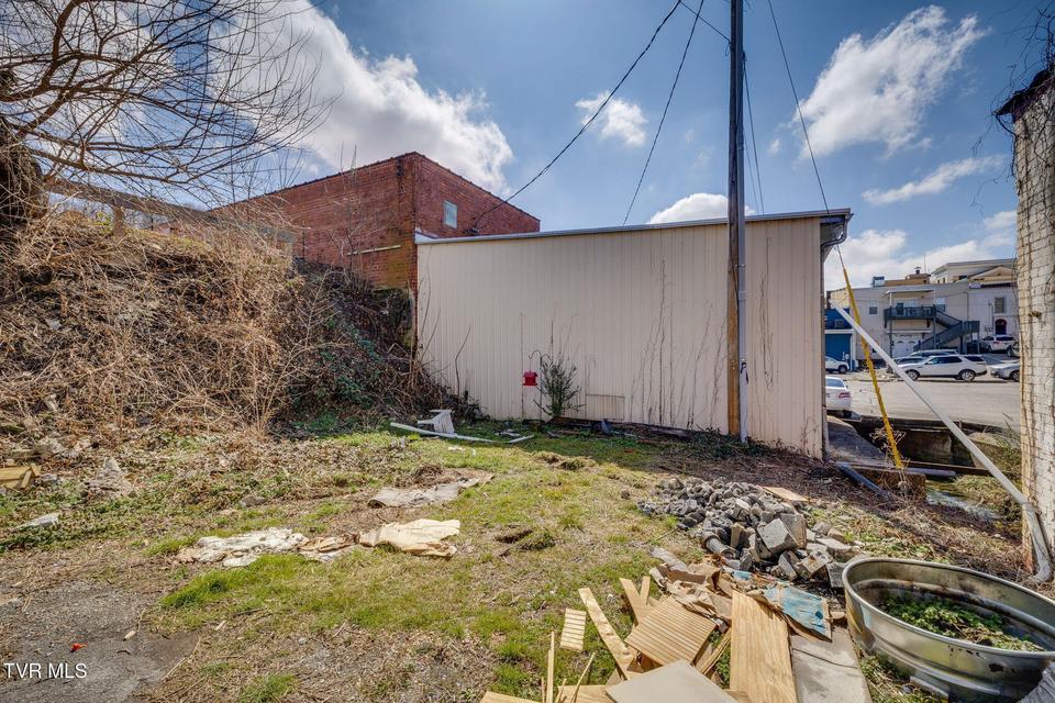 Photo #6: 105 College Street