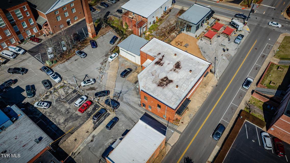 Photo #8: 105 College Street