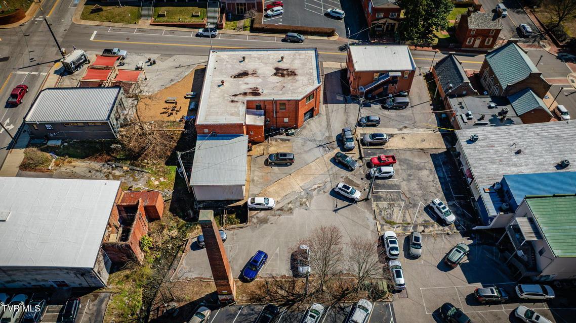 Photo #10: 105 College Street