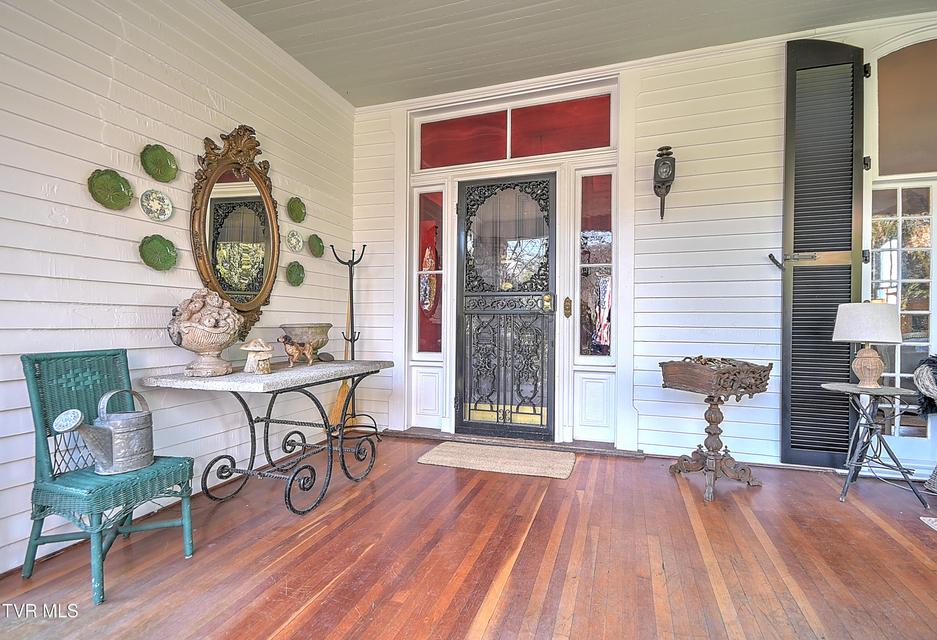 Photo #12: 824 Myrtle Avenue