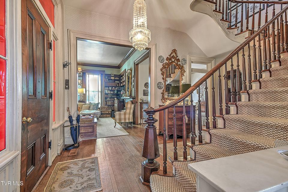 Photo #22: 824 Myrtle Avenue