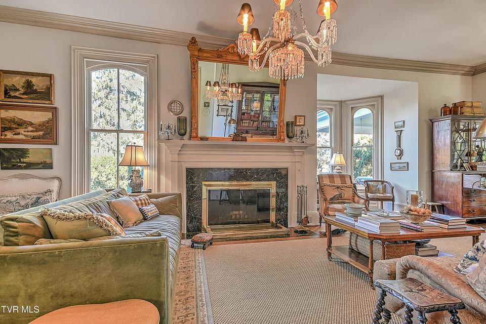 Photo #29: 824 Myrtle Avenue