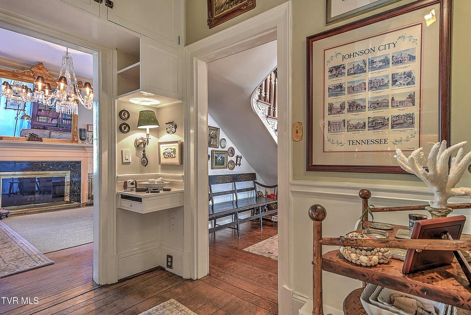 Photo #34: 824 Myrtle Avenue