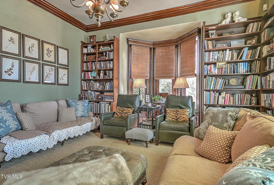 Photo #37: 824 Myrtle Avenue