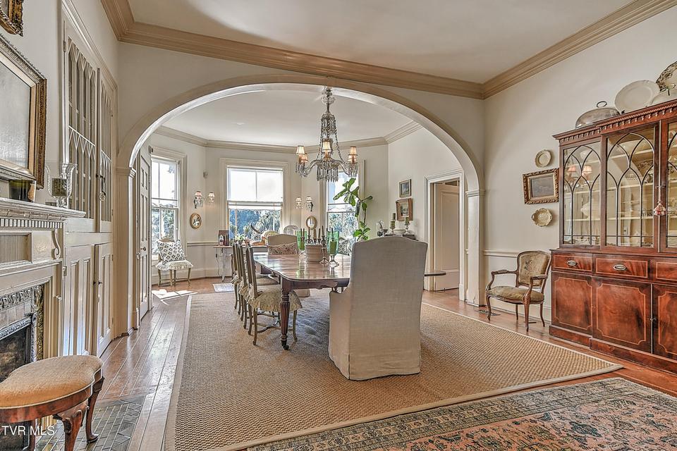 Photo #40: 824 Myrtle Avenue