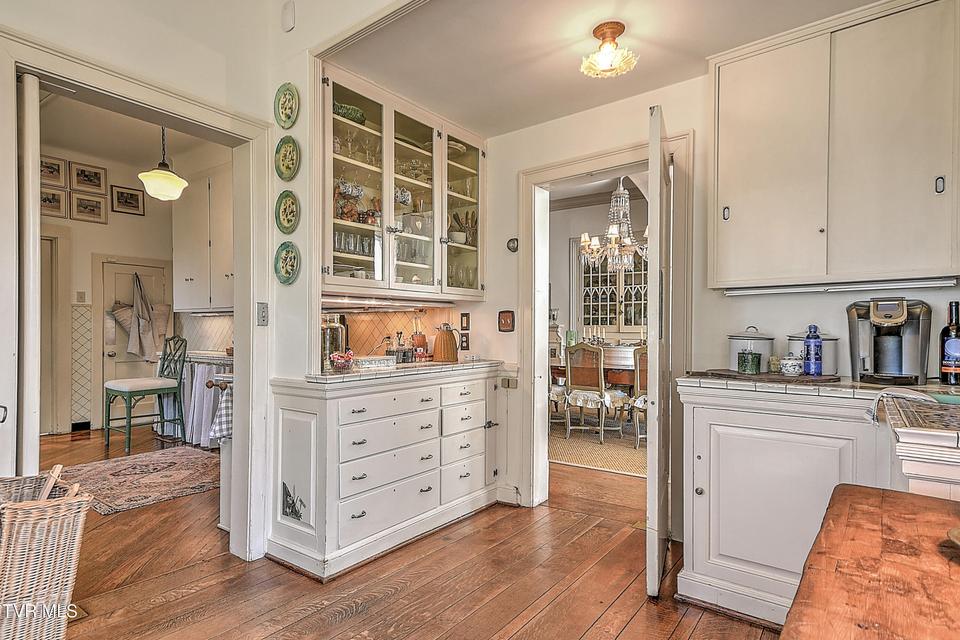 Photo #55: 824 Myrtle Avenue