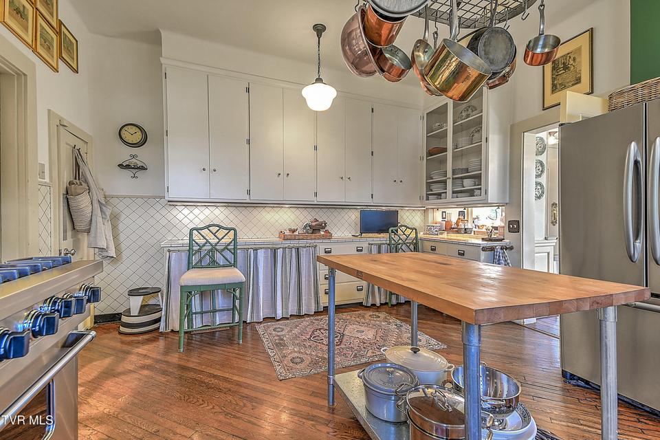 Photo #62: 824 Myrtle Avenue