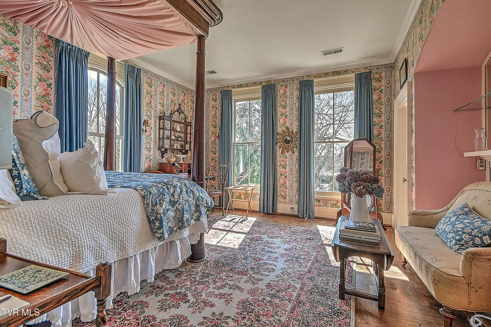 Photo #71: 824 Myrtle Avenue