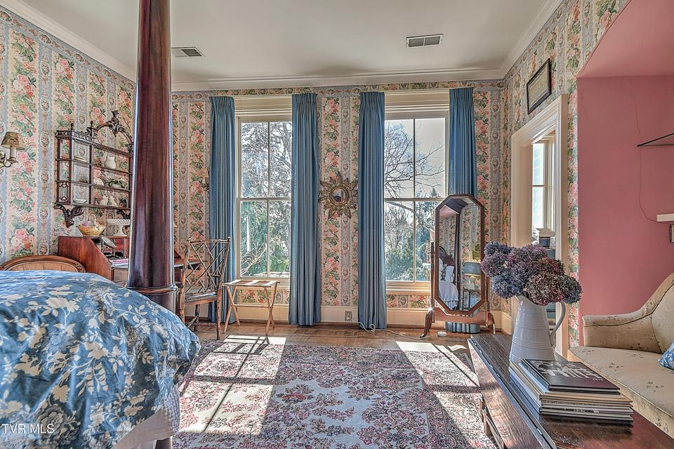 Photo #72: 824 Myrtle Avenue