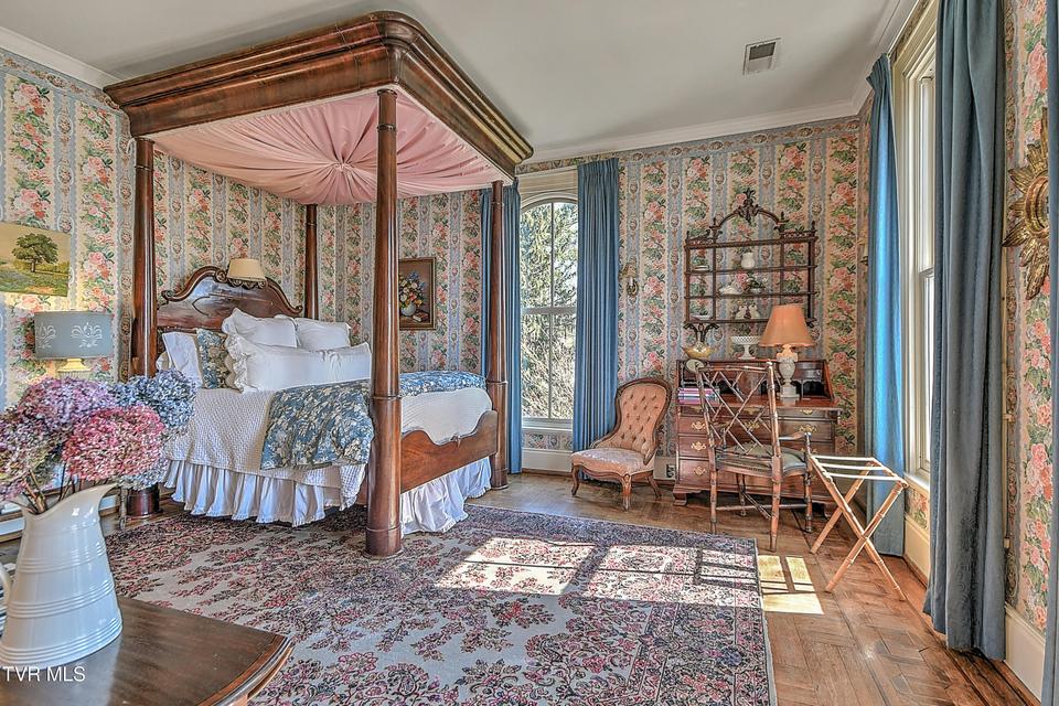 Photo #73: 824 Myrtle Avenue