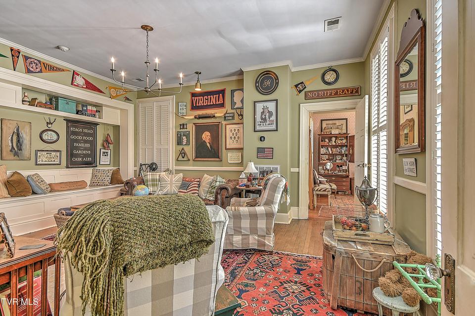 Photo #77: 824 Myrtle Avenue