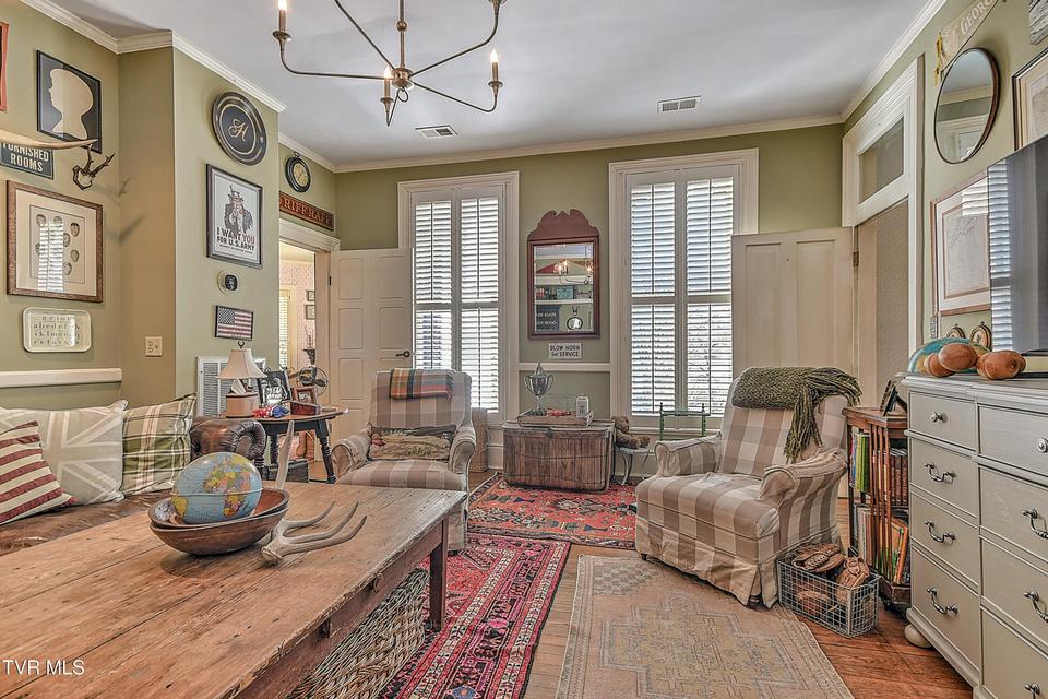 Photo #81: 824 Myrtle Avenue