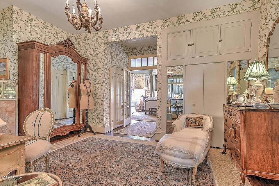 Photo #91: 824 Myrtle Avenue